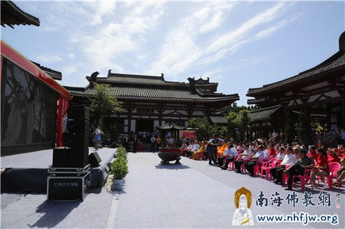 活动当天,天公作美,风和日丽 摄影:顿俊