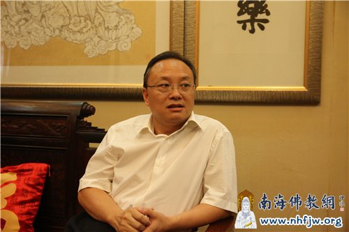 深圳市统战部副部长兼市民宗局副局长王子建接受采访 摄影:林恩
