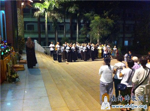僧俗两序大众同乐