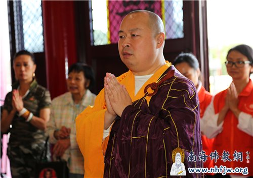 印顺大和尚领众主法